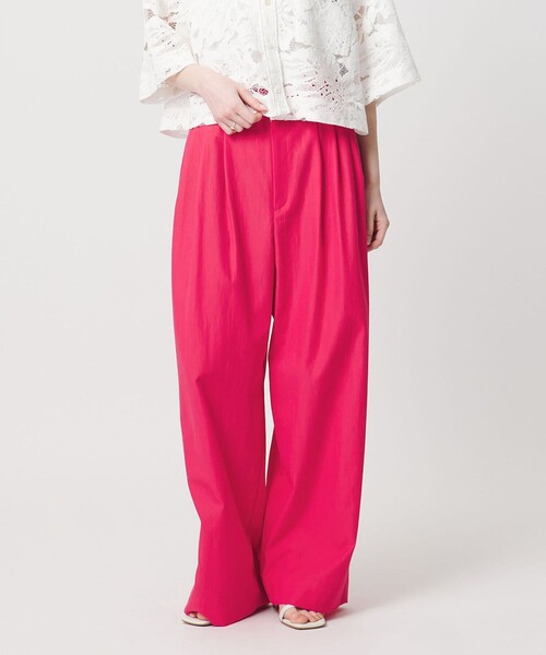 UNITED ARROWS（ユナイテッドアローズ）の「ツイル ダブルタック イージーパンツ（その他パンツ・レディース・ピンク/ライム/ネイビー・36/38/34）」の3枚目の写真