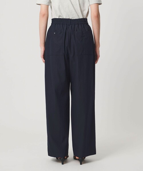 UNITED ARROWS（ユナイテッドアローズ）の「ツイル ダブルタック イージーパンツ（その他パンツ・レディース・ピンク/ライム/ネイビー・36/38/34）」の18枚目の写真