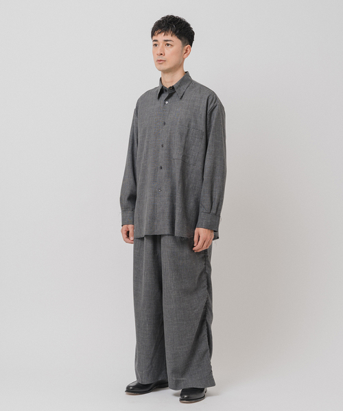 Gabriela Coll Garments（ガブリエラコールガーメンツ）の「GABRIELA COLL GARMENTS(ガブリエラコールガーメンツ) 別注 OVERSIZED SHIRT（シャツ/ブラウス・メンズ・チャコールグレー・3/2/1）」の6枚目の写真