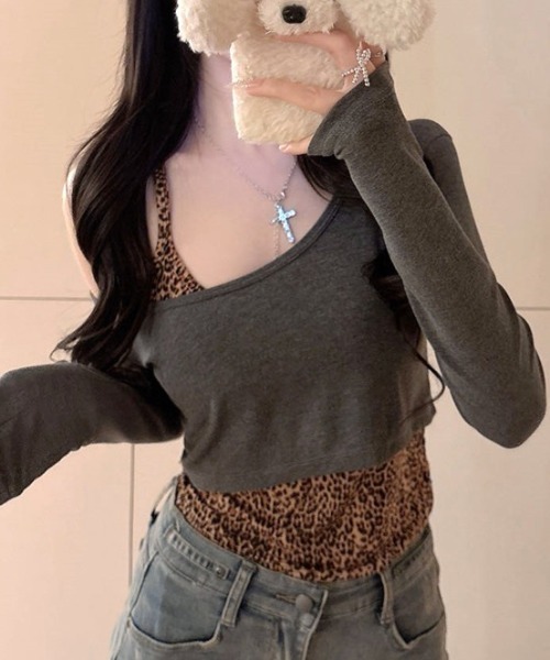 Vipoa(ヴィポア)の「Leopard print camisole two-piece tops(Tシャツ/カットソー・レディース・ホワイト/ネイビー/グレー/ブラック・FREE)」の15枚目の写真
