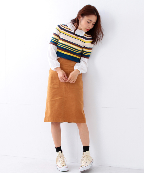 Ray BEAMS（レイビームス）の「◇【ラブリ着用】Ray BEAMS / ストレッチ コーデュロイ  タイトスカート（スカート・レディース・ベージュ/サックスブルー/キャメル・0/1）」の7枚目の写真