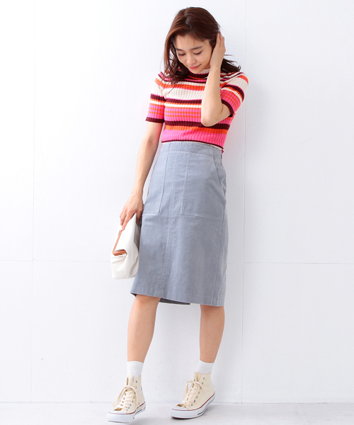 Ray BEAMS（レイビームス）の「◇【ラブリ着用】Ray BEAMS / ストレッチ コーデュロイ  タイトスカート（スカート・レディース・ベージュ/サックスブルー/キャメル・0/1）」の6枚目の写真