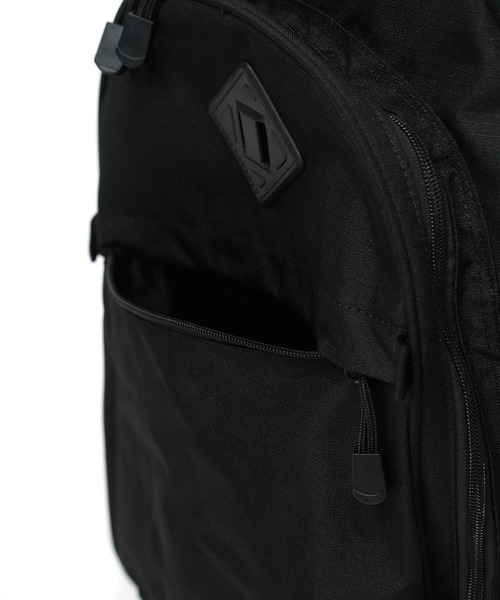 anello(アネロ)の「"02"≪anello GRANDE≫High capacity/ハイキャパシティ 10ポケット/40L バックパック(バックパック/リュック・レディース・ブラック×ピンク/ブラック・ONE SIZE)」の9枚目の写真