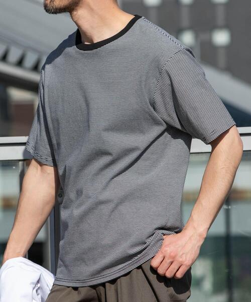 URBAN RESEARCH ROSSO MEN(アーバンリサーチロッソメン)の「『XLサイズあり』『UR TECH』汗ジミ防止クルーネックTシャツ(Tシャツ/カットソー・メンズ・ネイビー/ホワイト系その他/ホワイト/ブラック/ブラック系その他/グレー・X-LARGE/LARGE/MEDIUM/SMALL)」の19枚目の写真