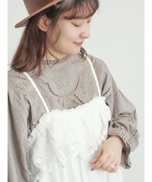TSUHARU by Samansa Mos2（ツハルバイサマンサモスモス）の「【WHITE COLLECTION】スカラップ刺繍キャミワンピース（ワンピース・レディース・ホワイト・F）」の21枚目の写真