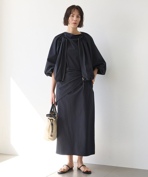 BABYLONE(バビロン)の「【多機能素材】撥水スカーフ付きブルゾン(ブルゾン・レディース・ブラック/ホワイト・フリー)」の20枚目の写真