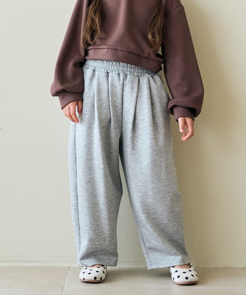 Piet（ピエット）の「スウェットカーブパンツ（スウェットパンツ・キッズ・グレー/オフホワイト/ブラウン/ブラック・130/110/120/100）」の22枚目の写真