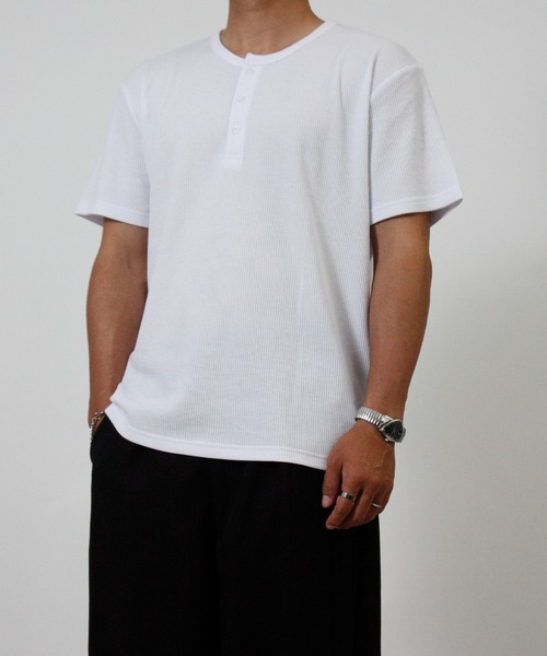 NYLAUS(ナイラス)の「【Nylaus】ヘンリーネック ワッフル 半袖Tシャツ 無地 ストレッチ(Tシャツ/カットソー・メンズ・杢グレー/ホワイト/ブラック・L/LL/M)」の14枚目の写真