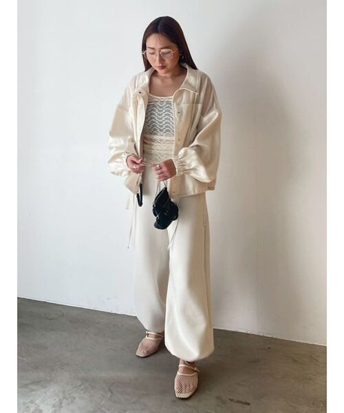 LAGUNAMOON(ラグナムーン)の「ドロストレースカットトップス 【夏服】 【レイヤードトップス】【シアーシャツ】(シャツ/ブラウス・レディース・ブラック/アイボリー/ミント・FREE)」の5枚目の写真