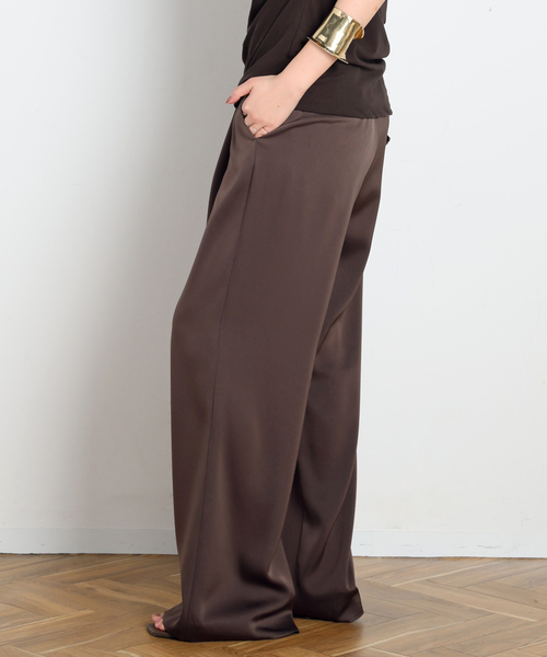 AP STUDIO（エーピーストゥディオ）の「ダブルサテンパンツ（スラックス・レディース・ブラウン/ネイビー・40/38/36/34）」の8枚目の写真