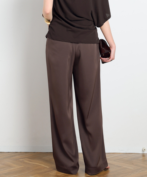 AP STUDIO（エーピーストゥディオ）の「ダブルサテンパンツ（スラックス・レディース・ブラウン/ネイビー・40/38/36/34）」の9枚目の写真
