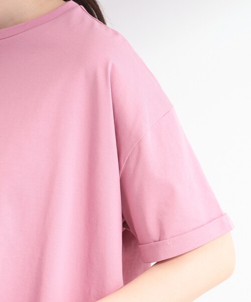 SHOO・LA・RUE（シューラルー）の「【ひんやり/洗濯機可/S-LL】インしてる風 フロントタックデザインTシャツ（Tシャツ/カットソー・レディース・ライトベージュ/ホワイト系5/ピンク系/カーキ/ブルー/ブラック・01/02/04/03）」の8枚目の写真