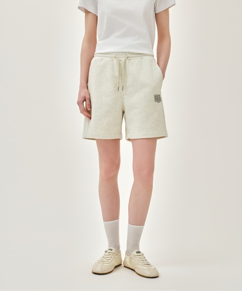 MARITHE + FRANCOIS GIRBAUD(マリテフランソワジルボー)の「CLASSIC LOGO SWEAT SHORTS(スウェットパンツ・レディース・オートミール/ブラック/ヘザーグレー・SMALL/MEDIUM/LARGE)」の1枚目の写真