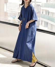 涼やかVネックロングワンピース