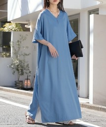 涼やかVネックロングワンピース
