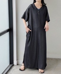 涼やかVネックロングワンピース