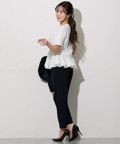 Nissen glamor（ニッセングラマー）の「【大きい胸専用】ぺプラム半袖トップス（アシンメトリーデザイン）（Tシャツ/カットソー・レディース・ブラック/オフホワイト・L/LL/M/3L）」の21枚目の写真