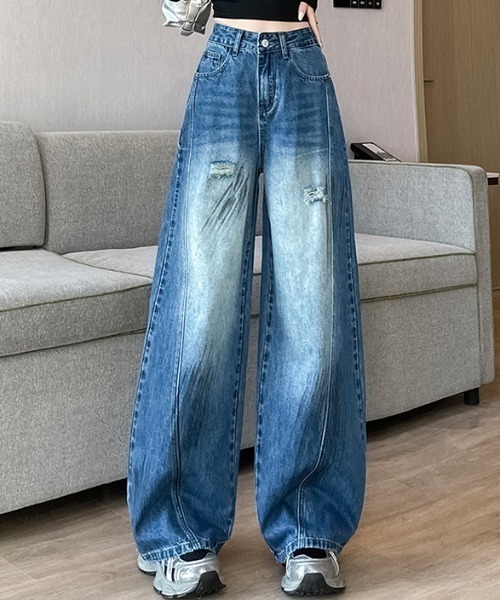 AMAJI(アマジ)の「ダメージ加工 デニム ワイドストレート ロングパンツ(デニムパンツ・レディース・ライトブルー/ブルー・X-LARGE/LARGE/MEDIUM/SMALL)」の2枚目の写真