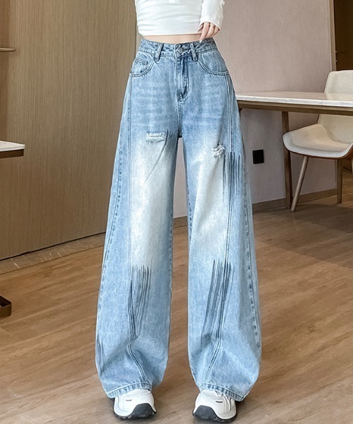 AMAJI(アマジ)の「ダメージ加工 デニム ワイドストレート ロングパンツ(デニムパンツ・レディース・ライトブルー/ブルー・X-LARGE/LARGE/MEDIUM/SMALL)」の1枚目の写真