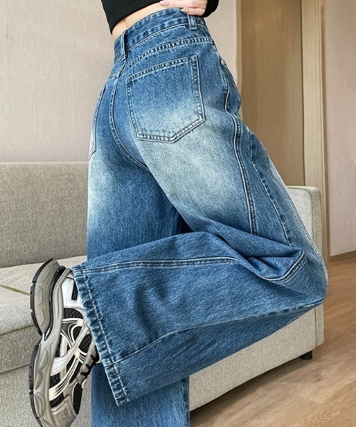 AMAJI(アマジ)の「ダメージ加工 デニム ワイドストレート ロングパンツ(デニムパンツ・レディース・ライトブルー/ブルー・X-LARGE/LARGE/MEDIUM/SMALL)」の4枚目の写真