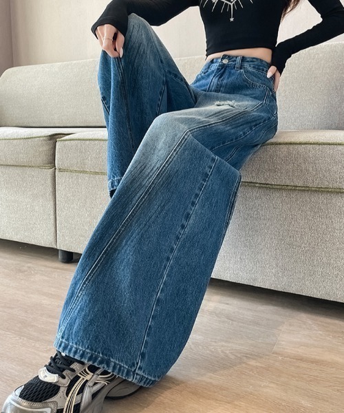 AMAJI(アマジ)の「ダメージ加工 デニム ワイドストレート ロングパンツ(デニムパンツ・レディース・ライトブルー/ブルー・X-LARGE/LARGE/MEDIUM/SMALL)」の5枚目の写真