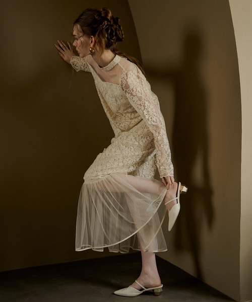LE'RURE(リルアー)の「Midi scallop lace dress(ワンピース・レディース・アイボリー/ベージュ/ブラック・TALL/MEDIUM/SMALL)」の10枚目の写真
