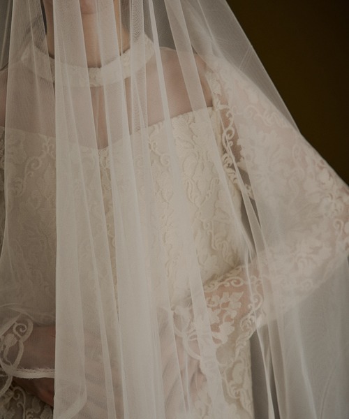 LE'RURE(リルアー)の「Midi scallop lace dress(ワンピース・レディース・アイボリー/ベージュ/ブラック・TALL/MEDIUM/SMALL)」の12枚目の写真