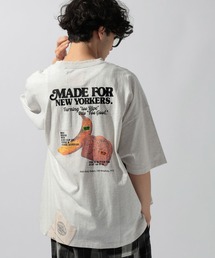 Fishs Eddy（フィッシュエディ）の「【FISHS EDDY(フィッシュエディ)】マーケットTシャツ【UNISEX】（Tシャツ/カットソー）」
