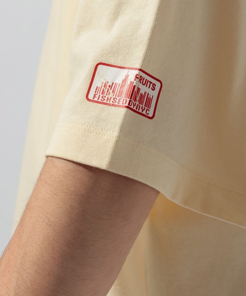 Fishs Eddy（フィッシュエディ）の「【FISHS EDDY(フィッシュエディ)】マーケットTシャツ【UNISEX】（Tシャツ/カットソー・レディース・ネイビー/オフホワイト/クリーム/ライトグレー・LARGE/MEDIUM）」の22枚目の写真