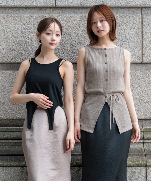 SENEE（セニー）の「garter design tank top（ガーターデザインタンクトップ）（Tシャツ/カットソー・レディース・アイボリー/ブラック・FREE）」の21枚目の写真