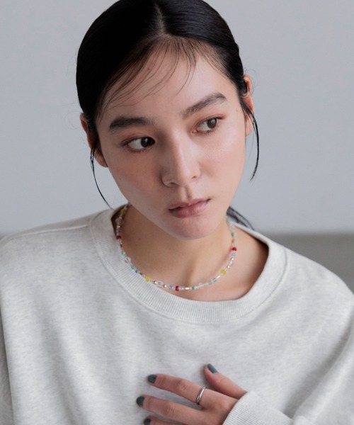 LOWRYS FARM（ローリーズファーム）の「ＭＩＸパーツネックカフ 685007（ネックレス・レディース・ブラウン/ブラック/シルバー/グリーン/レッド・FREE）」の4枚目の写真