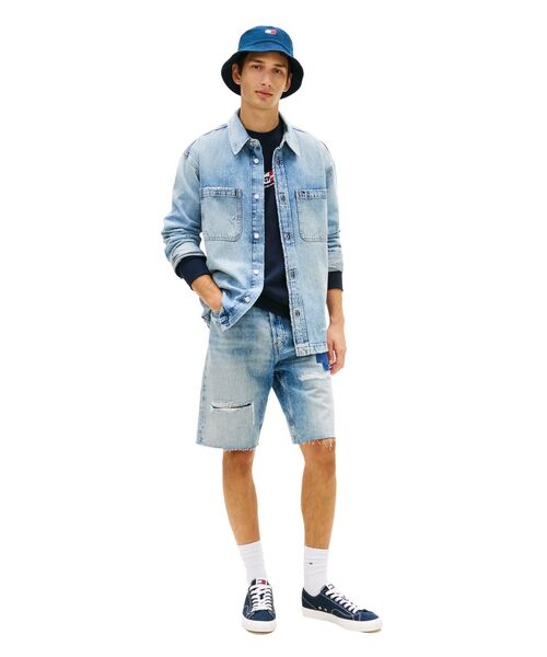tommy jeans(トミー ジーンズ)の「デニムオーバーサイズシャツ(シャツ/ブラウス・メンズ・インディゴブルー・LARGE/MEDIUM/SMALL/X-LARGE)」の5枚目の写真