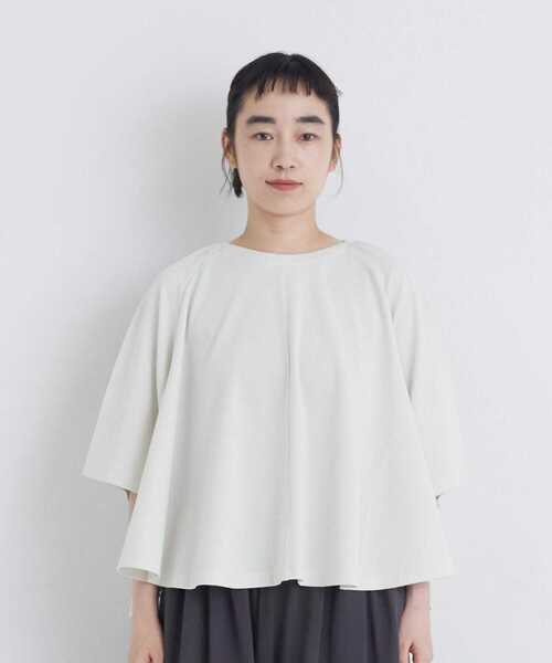 conges payes ADIEU TRISTESSE(コンジェ ペイエ アデュートリステス)の「フレアシルエットカットソープルオーバー(シャツ/ブラウス・レディース・ブラック/グレー/ブラウン・FREE)」の8枚目の写真