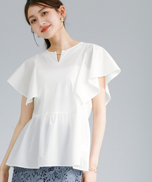WHITE JOOLA(ホワイトジョーラ)の「【 接触冷感・洗える 】 クールタフタストレッチ・メタルパーツ付きペプラムブラウス(シャツ/ブラウス・レディース・オフホワイト/チャコールグレー/サックスブルー・S/L/M)」の18枚目の写真