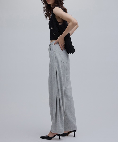 Ameri(アメリ)の「MEDI CUTWORK 3D LACE MOTIF VEST(ベスト・レディース・ブラック/ホワイト・MEDIUM/SMALL)」の6枚目の写真