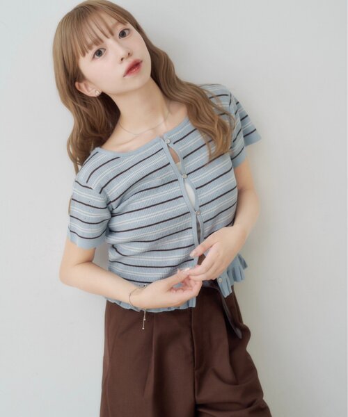 Kastane(カスタネ)の「アイレットボーダーカーディガン(カーディガン/ボレロ・レディース・ネイビー/サックスブルー/アイボリー・FREE)」の11枚目の写真