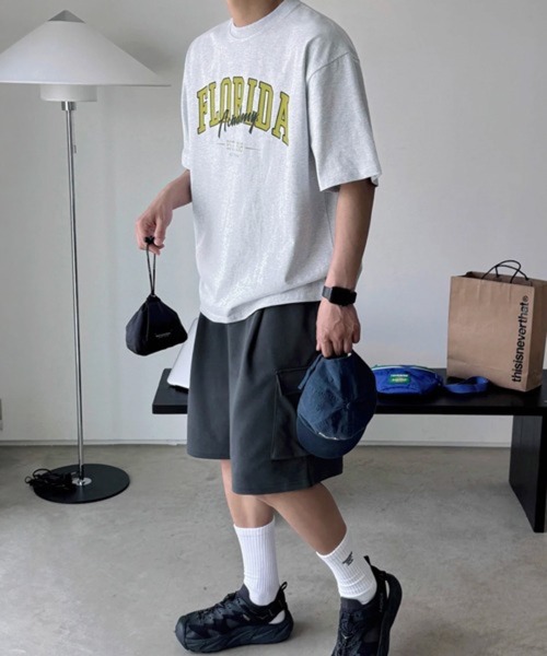 NOWLE（ノウル）の「【NOWLE】FLORIDA アーチロゴ カレッジプリント 半袖 Tシャツ / レイヤードロゴ（Tシャツ/カットソー・メンズ・アッシュ・X-LARGE/LARGE/MEDIUM）」の3枚目の写真