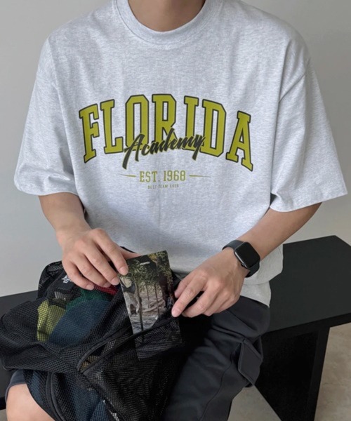NOWLE（ノウル）の「【NOWLE】FLORIDA アーチロゴ カレッジプリント 半袖 Tシャツ / レイヤードロゴ（Tシャツ/カットソー・メンズ・アッシュ・X-LARGE/LARGE/MEDIUM）」の5枚目の写真