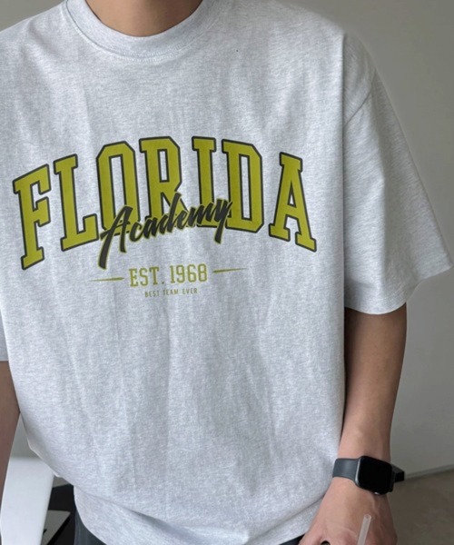 NOWLE（ノウル）の「【NOWLE】FLORIDA アーチロゴ カレッジプリント 半袖 Tシャツ / レイヤードロゴ（Tシャツ/カットソー・メンズ・アッシュ・X-LARGE/LARGE/MEDIUM）」の11枚目の写真
