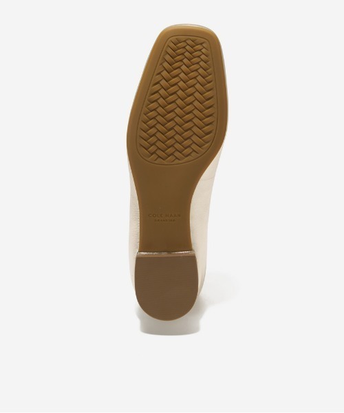 COLE HAAN(コールハーン)の「ゴートゥー ベルレー ホースビット バレエ womens(バレエシューズ・レディース・ゴールド・5/5.5/6/6.5/7/7.5/8/8.5)」の6枚目の写真