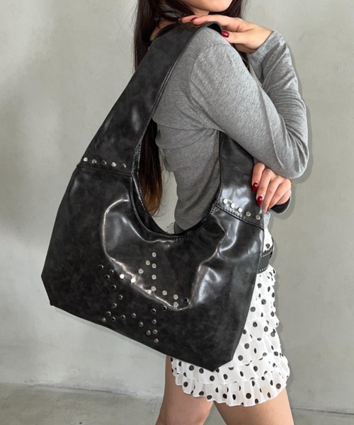 Bamm(バム)の「スタースタッズワンハンドルショルダーバッグ(ショルダーバッグ・レディース・ダークブラウン/ブラック/アイボリー・FREE)」の8枚目の写真