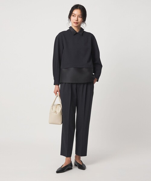 green label relaxing（グリーンレーベルリラクシング）の「fleurie(フルリー) テーパード パンツ（スラックス・レディース・ダークブラウン/ネイビー・40/38/36）」の6枚目の写真
