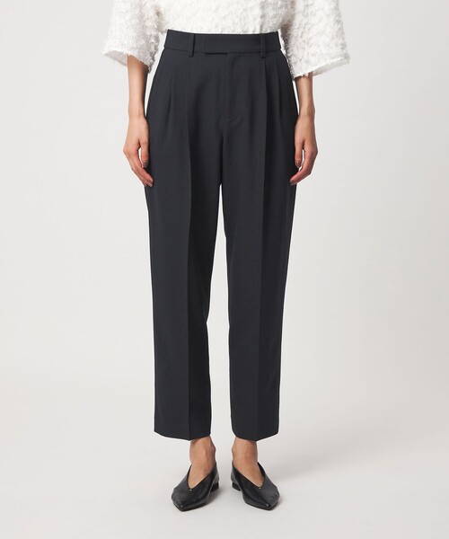 green label relaxing（グリーンレーベルリラクシング）の「fleurie(フルリー) テーパード パンツ（スラックス・レディース・ダークブラウン/ネイビー・40/38/36）」の11枚目の写真