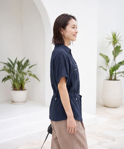 STYLE DELI（スタイルデリ）の「【LUXE】ウエストマークシワ加工シャツジャケット（シャツ/ブラウス・レディース・ホワイト/ネイビー/カーキ・FREE）」の5枚目の写真