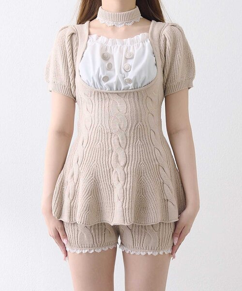 Belle Charme（ベルシャルム）の「【Belle Charme】Cable Knit Peplum Tops（ニット/セーター・レディース・ピンク/ブラック/ベージュ・FREE）」の13枚目の写真