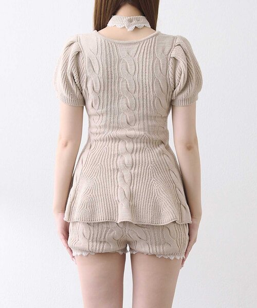 Belle Charme（ベルシャルム）の「【Belle Charme】Cable Knit Peplum Tops（ニット/セーター・レディース・ピンク/ブラック/ベージュ・FREE）」の15枚目の写真