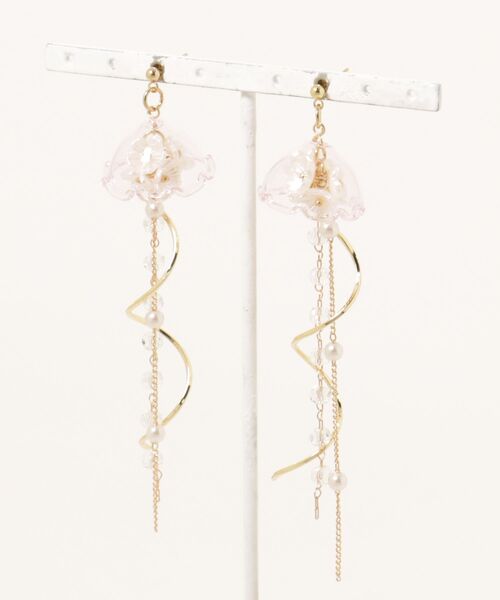tone(トーン)の「【charme by pimo 】クラゲ ゴールド 花 サージカルステンレスピアス(MA)(ピアス(両耳用)・レディース・ブラック/ブルー/マスタード/イエロー/ライトグリーン/グリーン/ピンク/クリア・FREE)」の7枚目の写真