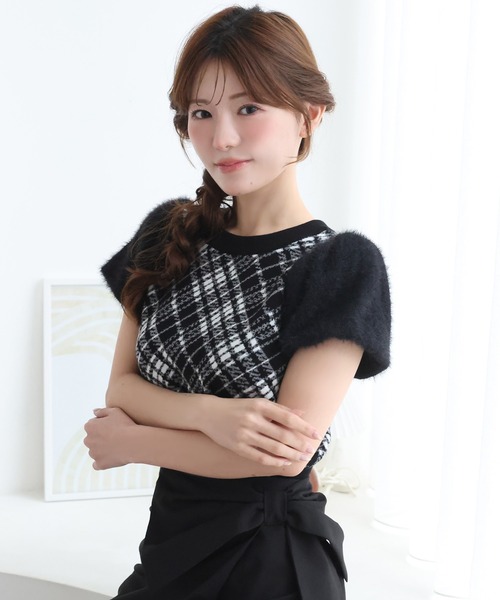 one after another NICE CLAUP(ワンアフターアナザーナイスクラップ)の「前後2way袖フェザー半袖ニット(ニット/セーター・レディース・ピンク/アイボリー/ベージュ系その他/ブラック系その他・FREE)」の17枚目の写真