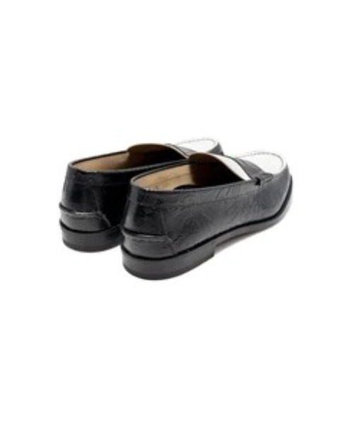 The Kenford Fineshoes(ケンフォードファインシューズ)の「EMBOSSED LOAFERS BLACK WHITE PAISLEY(ローファー・メンズ・ホワイト/ブラック・25/25.5/26/26.5/27)」の5枚目の写真