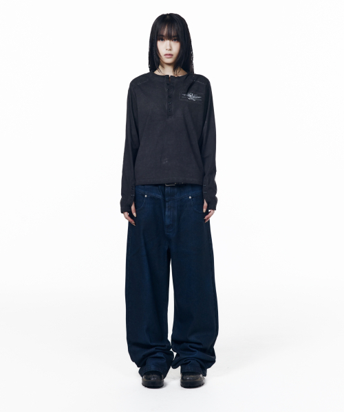 AAKAM(アーカム)の「Glazed Wax Denim Pants (Indigo)(デニムパンツ・レディース・その他・1/2/0)」の4枚目の写真